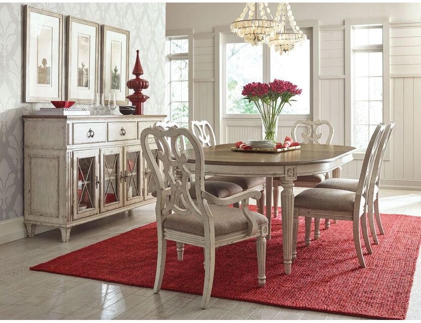 ROUND DINING TABLE Room Scene 2