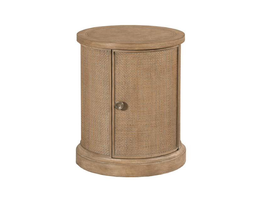 WOODFIELD ROUND ACCENT TABLE