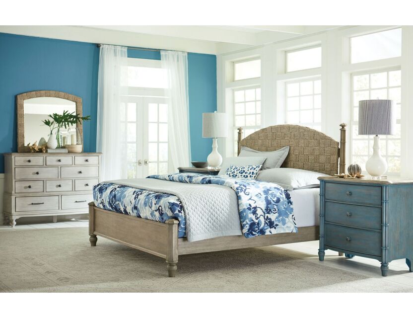 CURRITUCK LOW POST CAL KING BED COMPLETE Room Scene 1