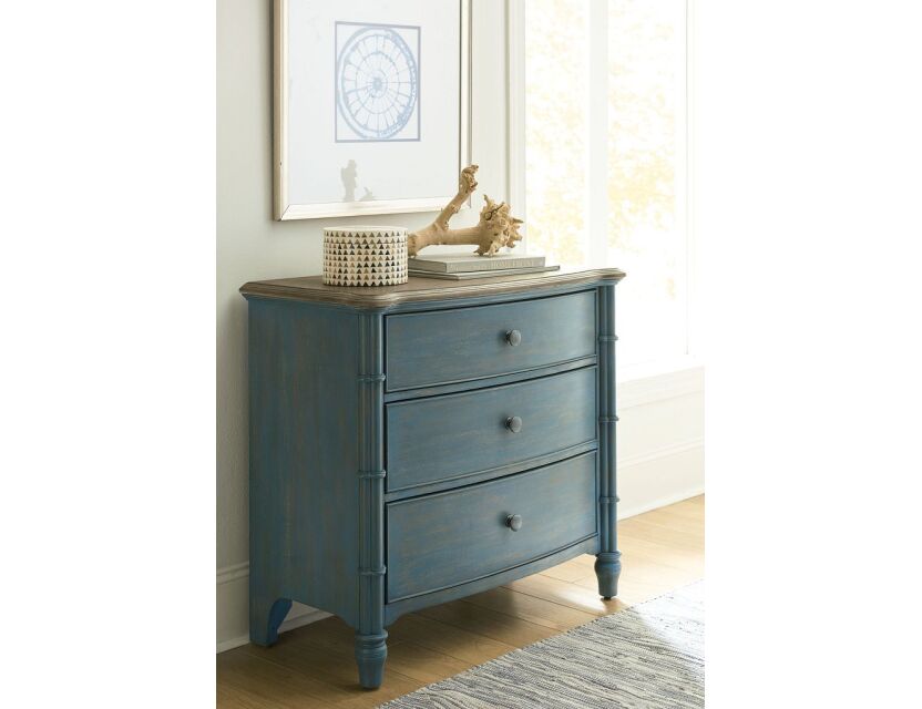 SUNDOWN ACCENT CHEST BLUE Room Scene 2