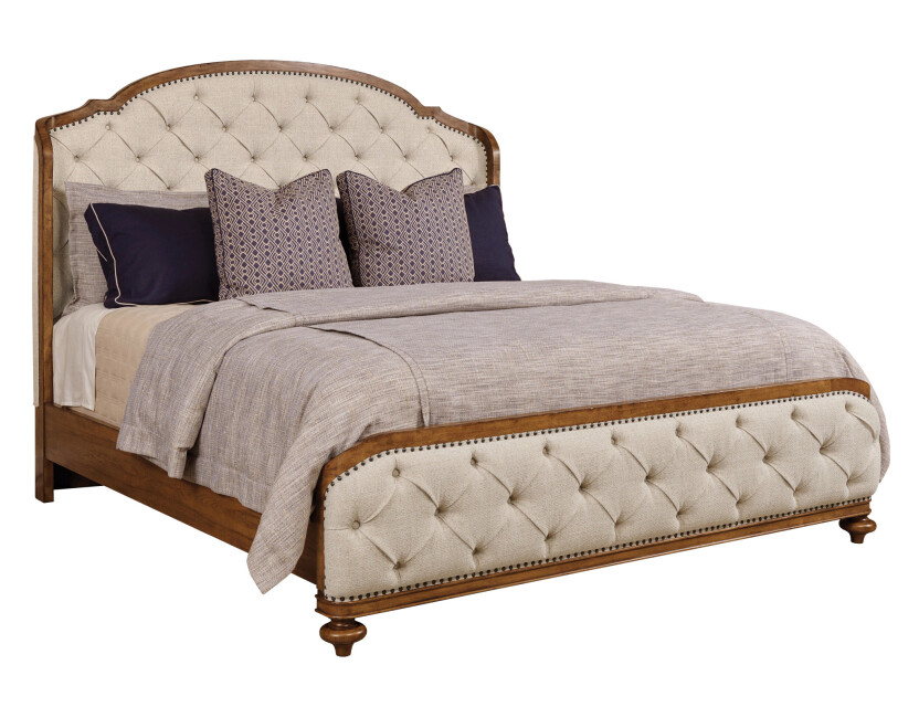 GLENDALE UPH SHELTER QUEEN BED COMPLETE Primary Select