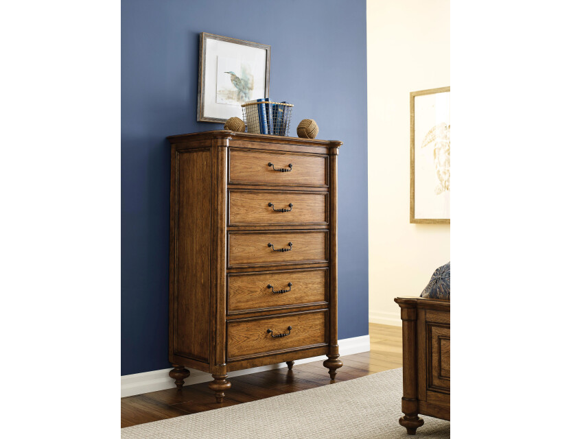 PENLEY DRAWER CHEST Room Scene 1